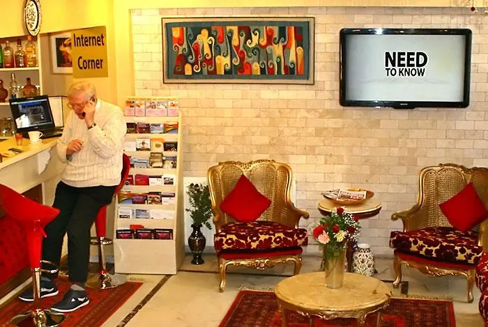 מלון Divas Silver 3*