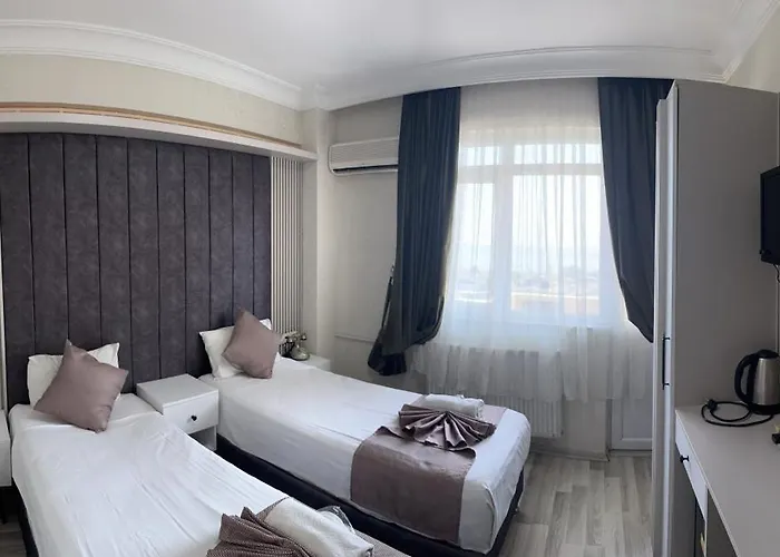 Hotel Divas Silver 3*