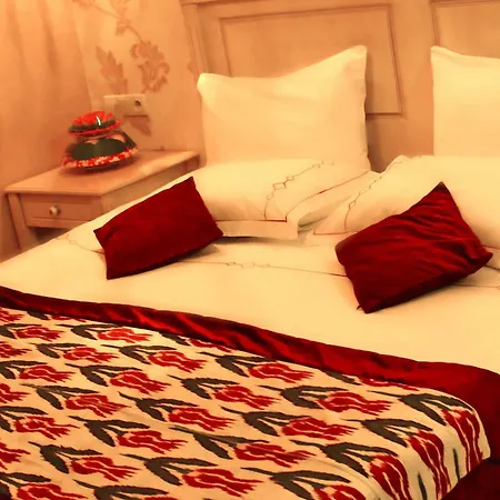 Hotel Divas Silver 3*